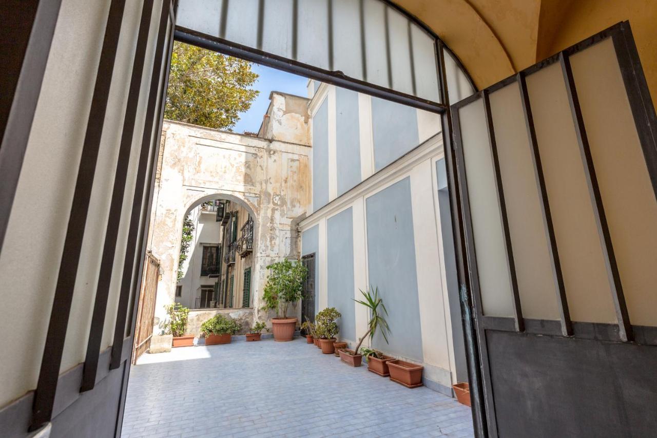 Dietro San Domenico Apartment Palermo Exterior photo